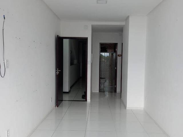 #877 - Apartamento para Locação em Paulo Afonso - BA - 3
