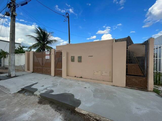 #889 - Casa para Venda em Paulo Afonso - BA - 1