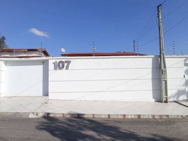 #1014 - Casa para Venda em Paulo Afonso - BA - 1