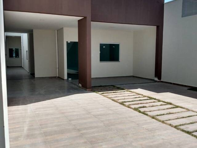 #915 - Casa para Venda em Paulo Afonso - BA