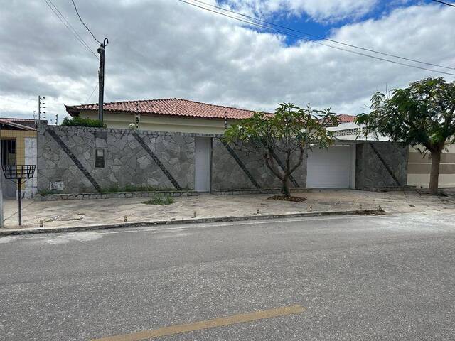 #1185 - Casa para Venda em Paulo Afonso - BA - 1