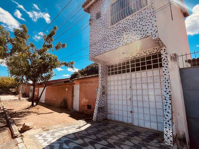 #104 - Casa para Venda em Paulo Afonso - BA - 2