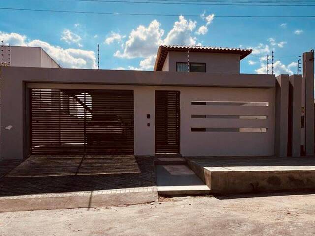 #1480 - Casa para Venda em Paulo Afonso - BA